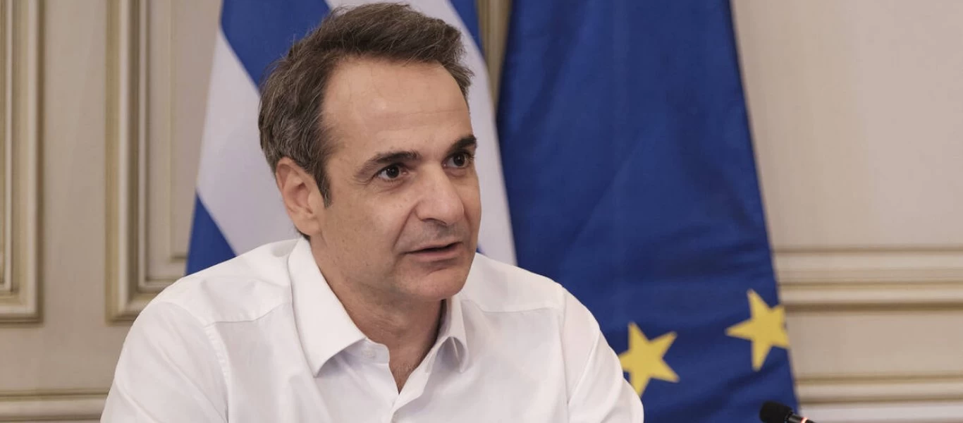 Κ.Μητσοτάκης: Σε καταστήματα εστίασης στον Πειραιά (φωτό)